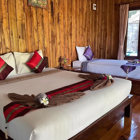 Kohjum Freedom Resort Koh Jum Exterior foto