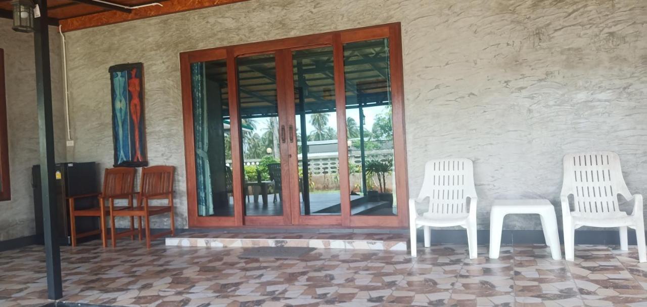 Kohjum Freedom Resort Koh Jum Exterior foto