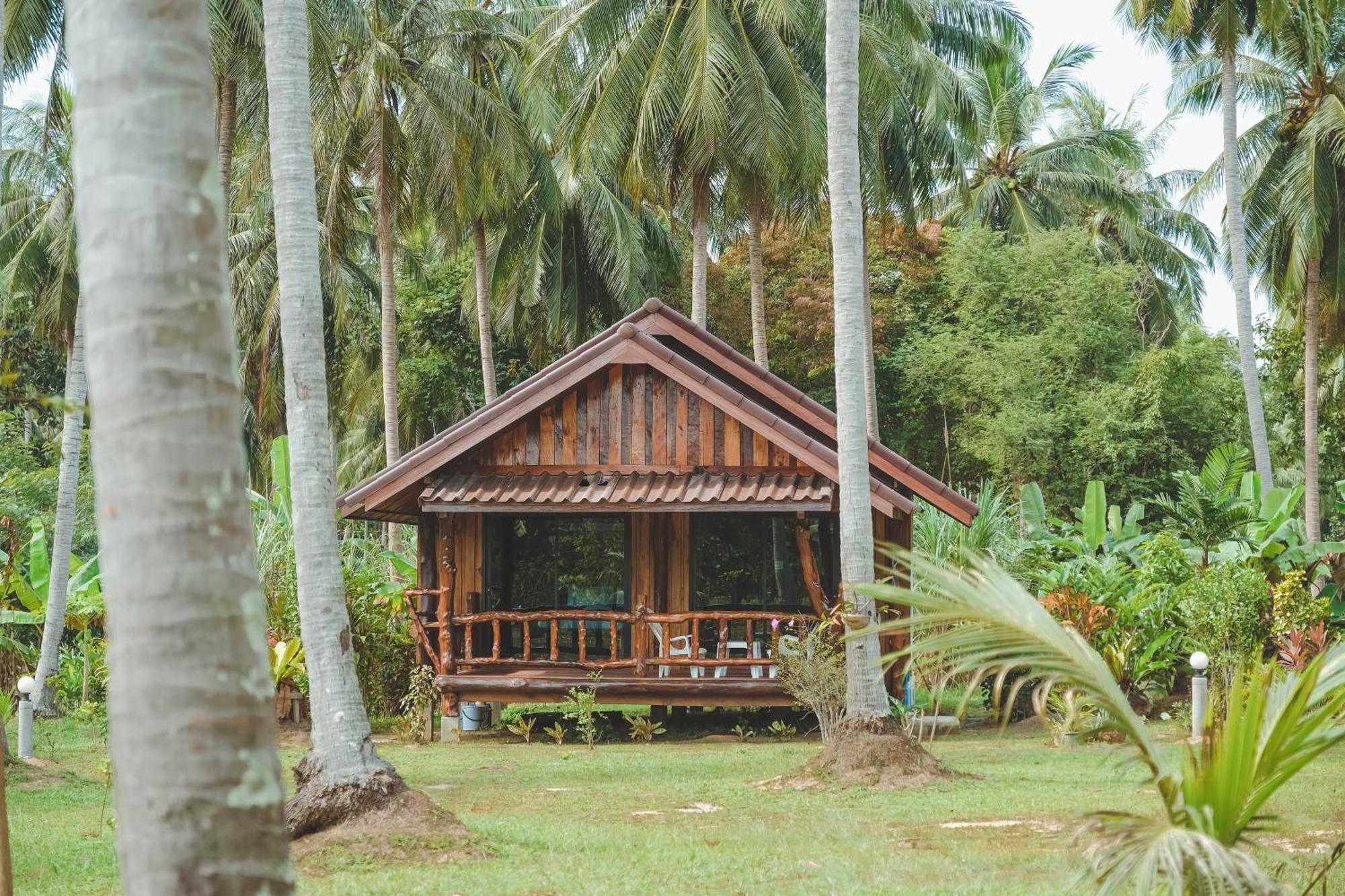 Kohjum Freedom Resort Koh Jum Habitación foto